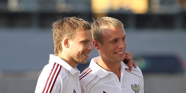 Россия вышла на Евро-2012, разгромив Андорру 6:0